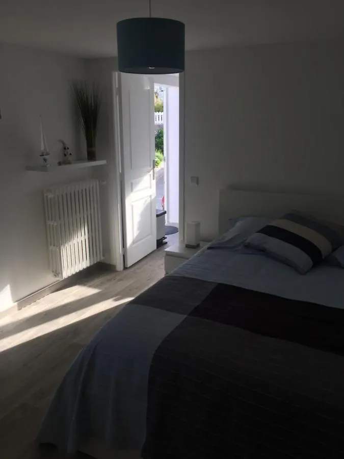 Cosy'S'Plage Larmor-Plage 0*,  France