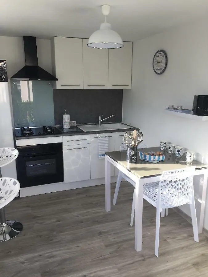 Apartment Cosy'S'Plage Larmor-Plage France
